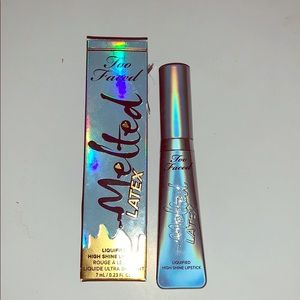 Too Faced - Melted Latex Lipstick - Unicorn Tears